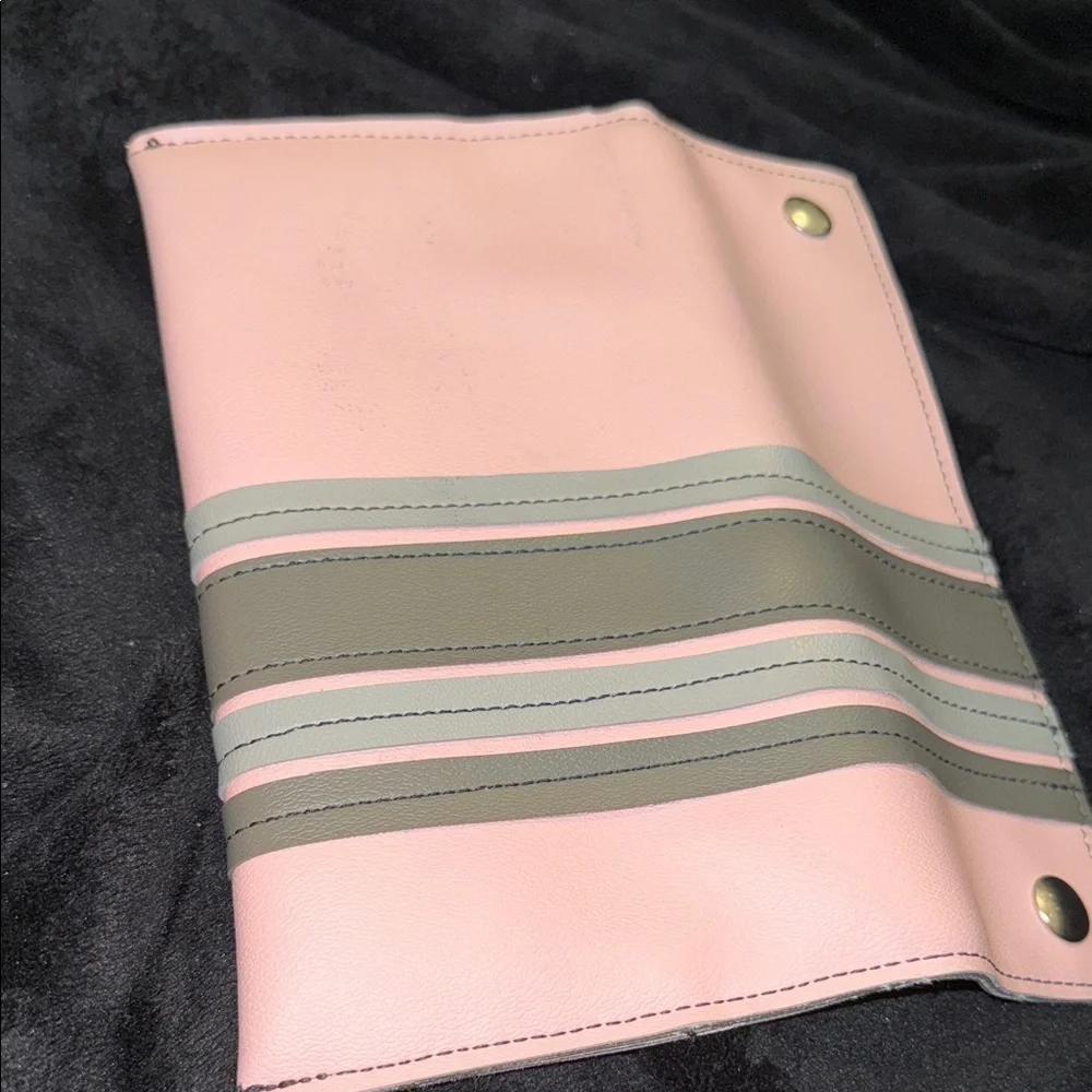 Chic Pink and Gray Women's Clutch